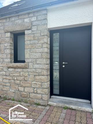 porte entree noire moderne vannes