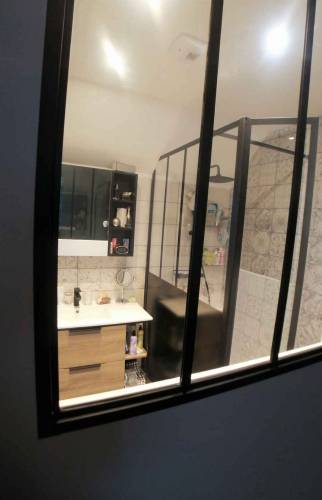 Douche avec verrière