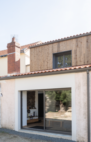 Surélévation et rénovation globale d'une maison à Vertou