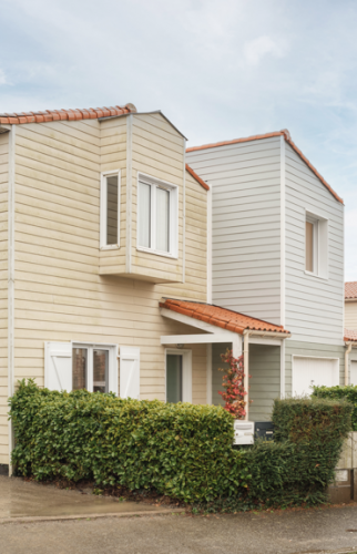 Surélévation d'une maison à Rezé - vue extérieur côté rue