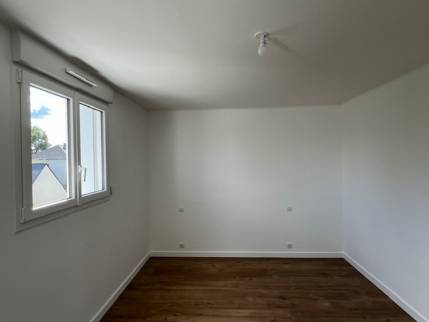 Travaux de rénovation de murs et plafond dans une maison rénovée - Nantes 44