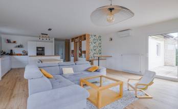 Rénovation complète et modernisation d'une maison, Cailloux sur Fontaines (69270)
