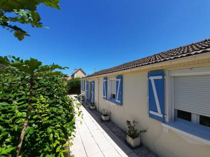 Maison avant travaux d'extension (Luc-sur-Mer 14530)