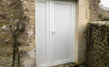 Installer une porte à Deauville