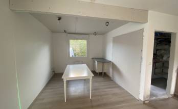 Décoration avec création d'un faux-plafond et spots encastrés