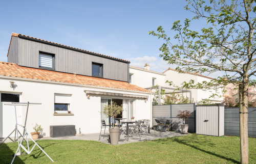 Surélévation de 35 m² à Rezé en ossature bois