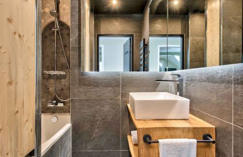 salle de bain rénovée à Boulogne Billancourt