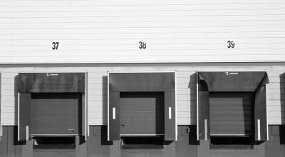 Ravalement d'entrepôt