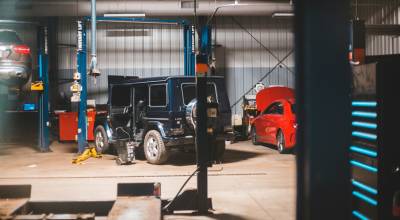 Rénover votre garage automobile : un investissement stratégique