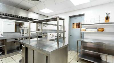 Normes et réglementations dans les cuisines de restauration