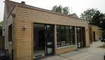 extension en bois avec terrasse en bois à Bourguébus