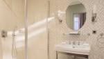 Une salle de bain comme à l’hôtel à Garches