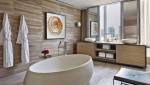 Salle de bain avec baignoire ilot