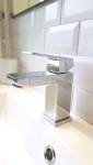 Mitigeur de lavabo inox
