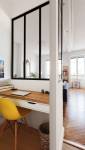 Espace bureau dans le salon