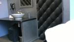 Création de salle de bain avec une douche italienne dans un hôtel à Lille