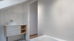 Création d'une salle de bain avec une forte pente