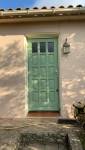 Avant travaux : porte bois non sécurisée