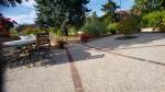 Aménagement d'espace terrasse en béton désactivé - Charbuy (89)
