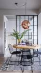 Cuisine  semi ouverte sur salle à manger, verrière d'atelier à Palaiseau (91)