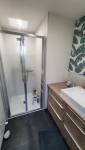 Rénovation de Salle de Bain Complète : Un Design Esthétique et Pratique