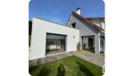 Extension en bardage gris clair