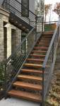 Escalier extérieur quart tournant en métal et bois - Arras 62