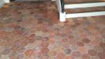 Carrelage tomettes ancienne restauré - accès entrée et couloir - Cergy-Pontoise - 95800 -
