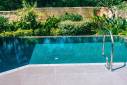 Piscine et aménagement après travaux