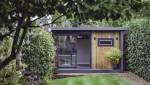 Bureau dans le jardin