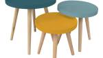 Tables d'appoint gigogne colorées, effet pop, Conforma