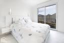 Chambre spacieuse et claire