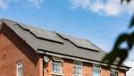 panneaux solaires sur le toit