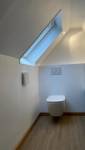 WC Suspendu Velux et sol La Maison des Travaux Rouen