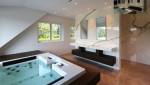 Salle de bain design avec jacuzzi - Hyères 83