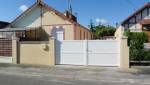 POrtail 2 battant PVC renforcé aluminium avec muret