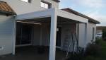 Installation d'une pergola bioclimatique au Bignon