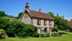 Belle maison en pierre, bien orientée et isolée