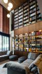 Bibliothèque toute hauteur