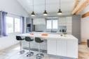 Rénovation de maison avec création d'une grande cuisine ouverte à îlot central - Saint-Jean d'Angély 17