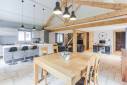 Rénovation de maison avec charpente apparente - Saint-Jean d'Angély 17