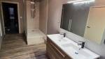 Meuble double vasque et douche à l'italienne
