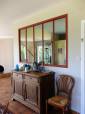 Verrière d'atelier d'inspiration classique dans une maison située au sud de Lyon