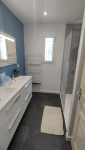 Carnet de chantier d’une rénovation de salle de bain à Crémieu : remplacement du mobilier