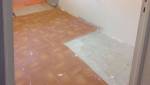 La salle de bain en travaux, les sols