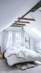 Chambre épurée aménagée dans les combles - Bouc-Bel-Air-13
