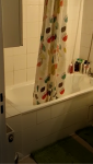 Salle de bain avant travaux de rénovation à Bouc-Bel-Air (13)