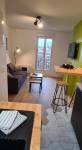 L'espace salon-chambre