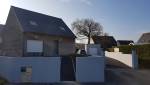 Garage maçonné mur de clôture et cour en  enrobée près de Pléneuf Val André 