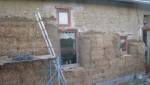 Rénovation de maison avec murs en paille